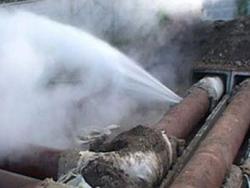 Коммунальщикам безраличны проблемы водопровода